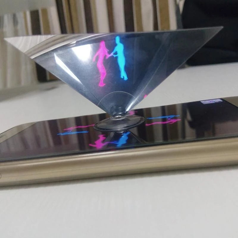 Pyramide holographique 3D